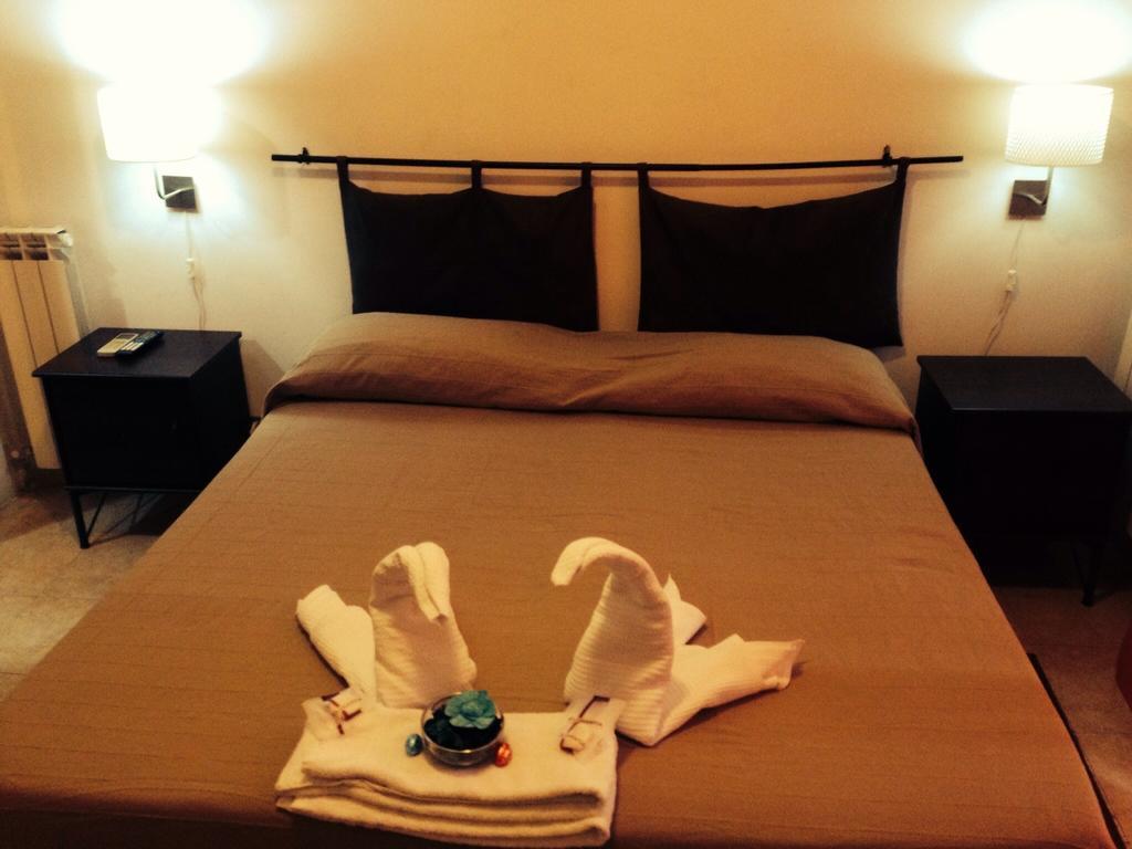Le Charme House 2 Bed and Breakfast Rom Eksteriør billede